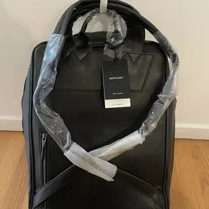 Matt & Nat | Bags | Matt Nat Bremen Vegan Leather Backpack  display picture 1